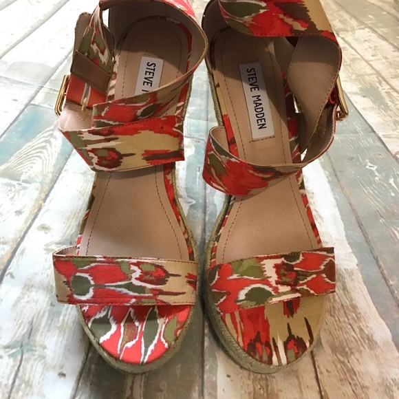 Steve Madden woman shoes size 7 platform - Picture 1 of 8